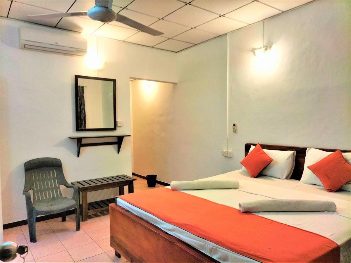Hotel Coral Bay Trincomalee Exterior foto